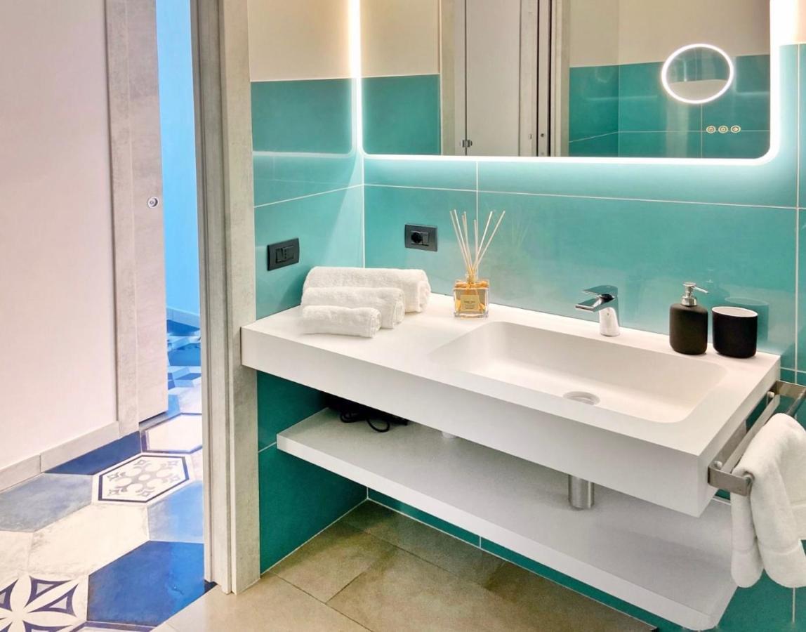 Suite Apartments Branco - Infinity Pool & Sea View - 5 Minuti Dal Centro Taormina Exterior photo