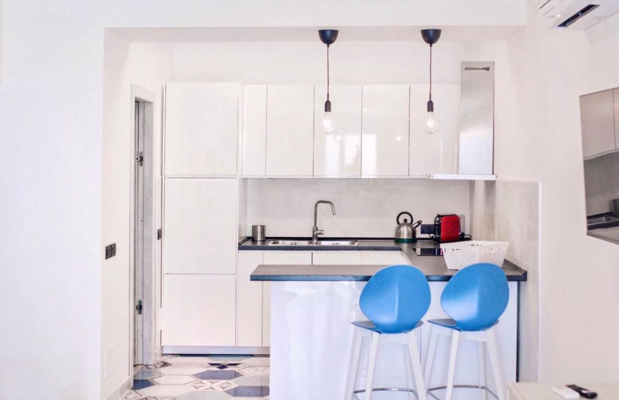 Suite Apartments Branco - Infinity Pool & Sea View - 5 Minuti Dal Centro Taormina Exterior photo
